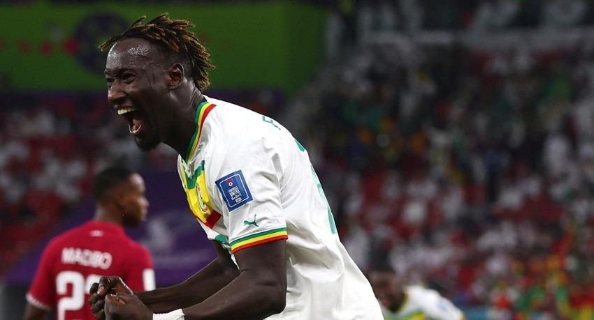 FIFA World Cup: Senegal dominate Qatar 3-1